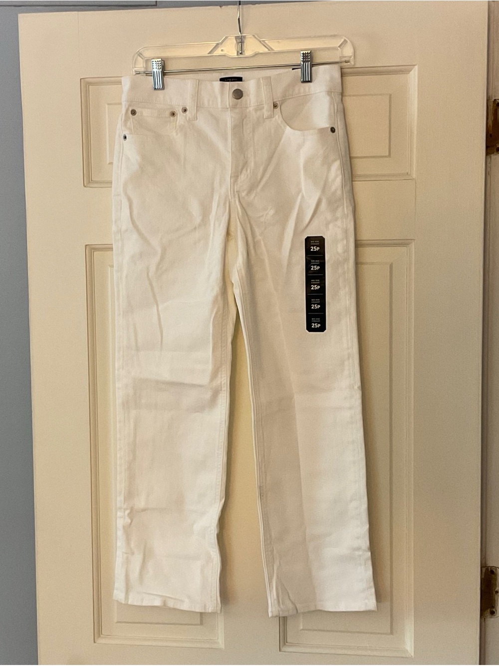 J.Crew Mid Rise Straight Jeans White Size 25P 25 Petite NWT Capsule Wardrobe
